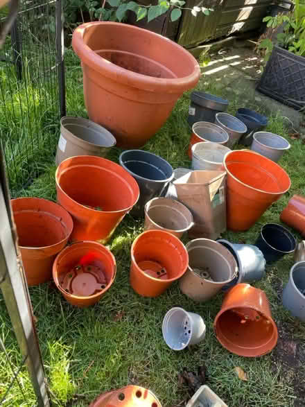 Photo of free Plastic pots for garden (EH12 Haymarket) #2