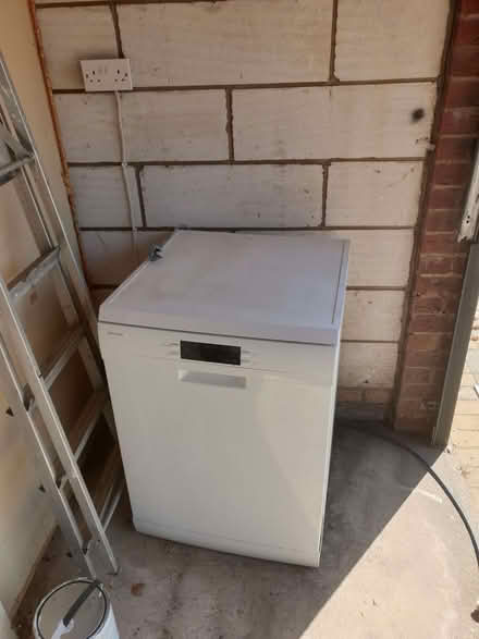 Photo of free Dishwasher (Newport Pagnell MK16) #1