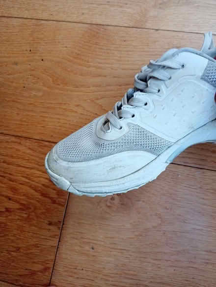 Photo of free Cricket Shoes size 5 (Garden City OX5) #2