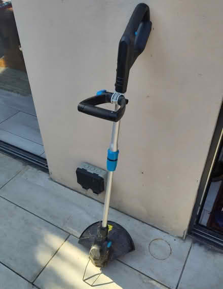 Photo of free Electric Garden strimmer (Radley) #1