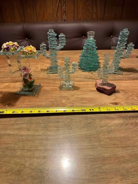 Photo of free Glass figurines (Niles) #1