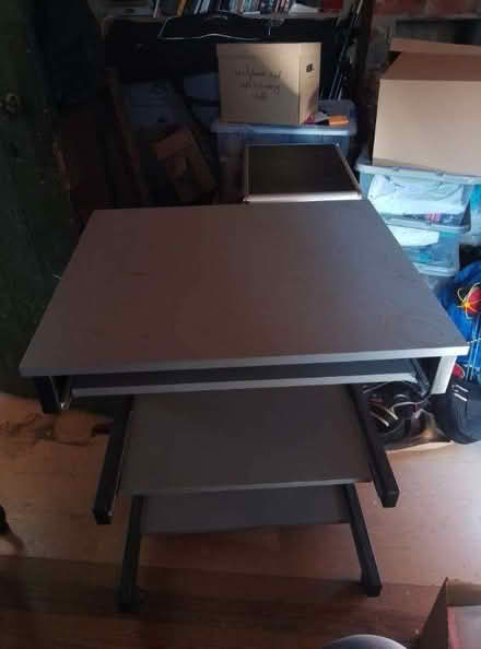 Photo of free Computer Desk (Belper DE56) #1