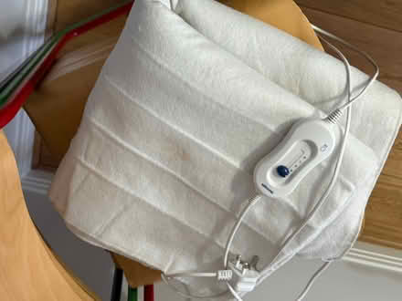 Photo of free Double electric blanket (Winchester SO22) #1