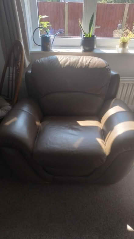 Photo of free Brown leather feel arm chair (Woodside, DY2) #1