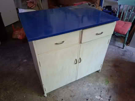 Photo of free Old kitchen unit - suitable for garage (Chesterfield S40) #2