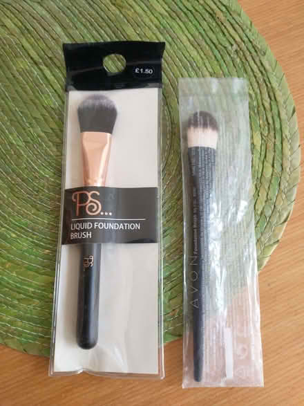 Photo of free Make-Up/Foundation Brushes (Loughton IG10) #1