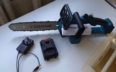 Photo of free Chainsaw 12" (Vale LA1) #1