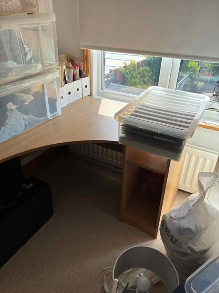 Photo of free Corner desk and drawer unit. (Wallasey CH44) #2