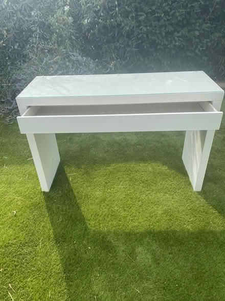 Photo of free White glass top consul unit (Stubbington) #2