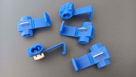 Photo of free Low-Voltage Jockey Wire Connectors (Kendal LA9) #1