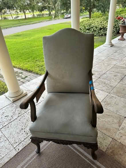 Photo of free Antique chair (Crescent Lake St pete) #4