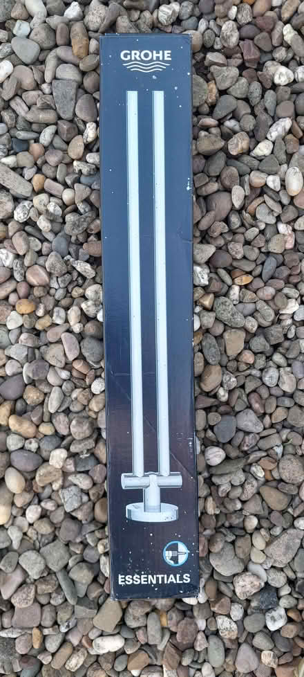 Photo of free Grohe towel rail (Thrupp GL5) #1