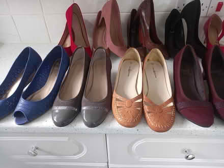 Photo of free Shoes (CT6) #3
