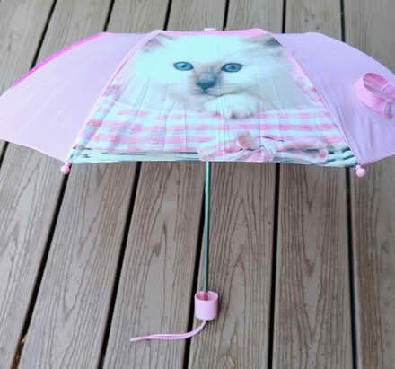 Photo of free Pink Child's Umbrella (Long Island Express. (exit 52)) #2