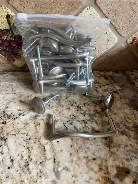 Photo of free Kitchen knobs and handles (Cupertino, (Near Monta Vista )) #1