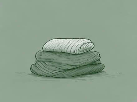 Photo of wool remnants for craft projects (De Parys MK40) #1