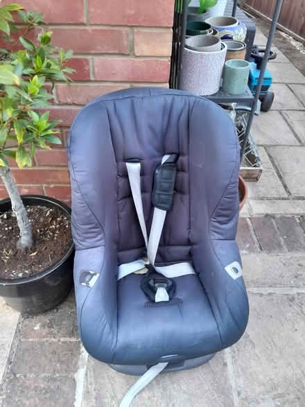 Photo of free Children's Car Seat (Earley RG6) #1