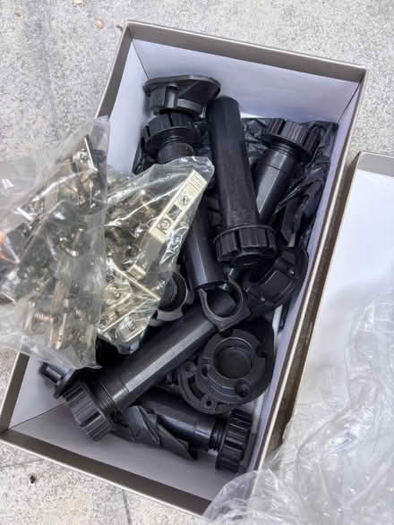 Photo of free Kutchen cabinet feet and hinges (UpperHale GU9) #1