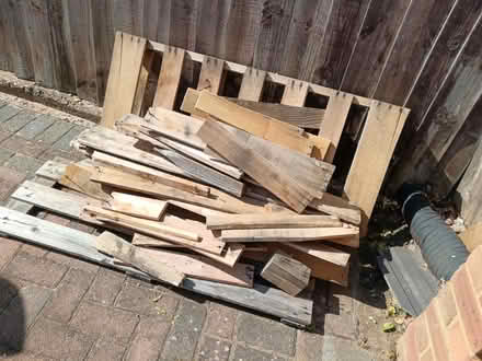 Photo of free Scrap pallet wood (MK42) #1