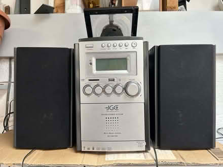 Photo of free JGC stereo and speakers (Tooting SW17) #1