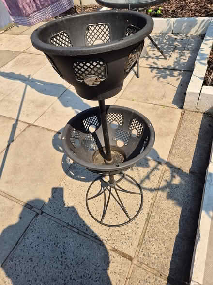 Photo of free Planter (OL6 ashton under lyne) #1