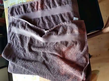 Photo of free Sainsbury's cotton bath towel (discoloured) (Corstorphine EH12) #3