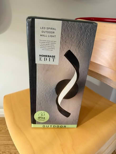 Photo of free Outdoor light (Winchester SO22) #1