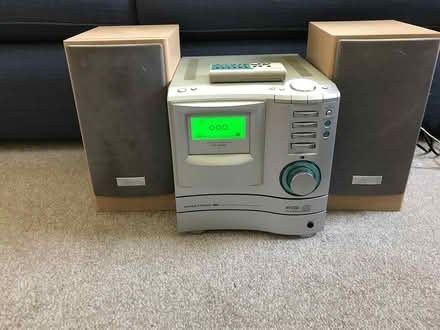 Photo of free Aiwa Compact Disc Stereo System (Eaglesham, G76) #1