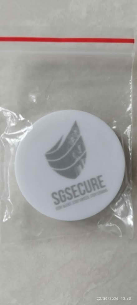 Photo of free 3M pop socket n reusable bag (Tpy) #1