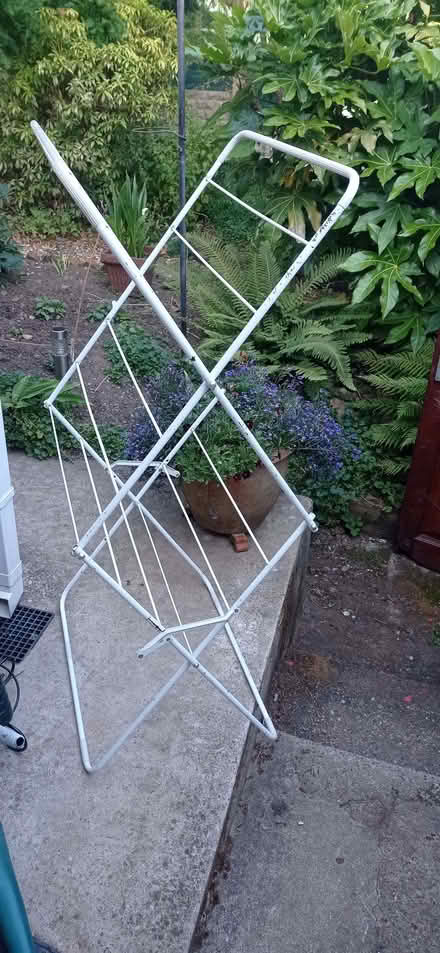 Photo of free White Clothes Airer (Coal Aston S18) #1