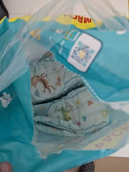 Photo of free Pampers nappies, mixed size 7 and 8 (Oxford OX3) #2
