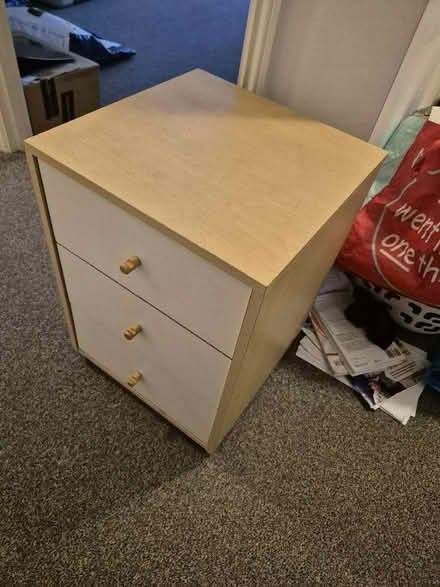Photo of free Divan double and single size bed with mattress (Park Gate SO31) #4