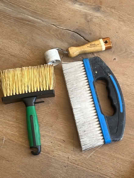 Photo of free Wallpapering Tools (West Oxfordshire OX28) #1
