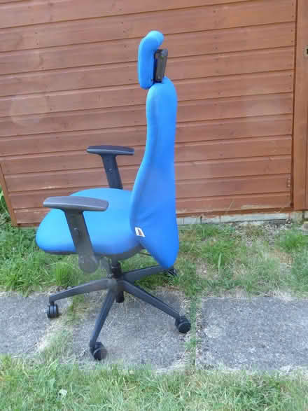 Photo of free Office chair (Tilgate RH10) #2