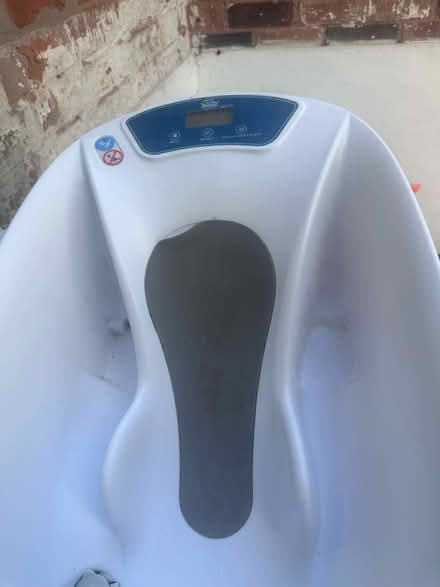 Photo of free Baby bath (Wolverhampton WV6) #3