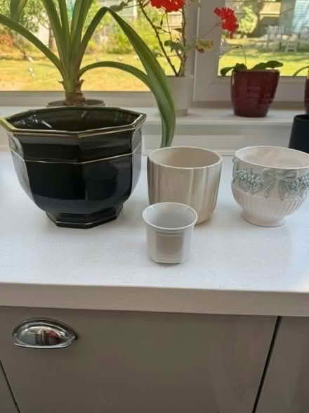 Photo of free Four China Plant Pots (Balcombe RH17) #1
