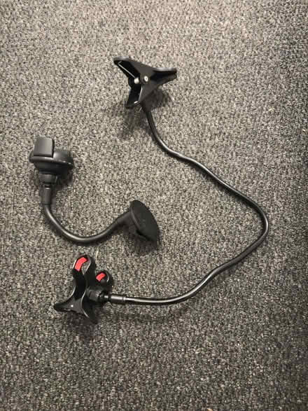 Photo of free Phone holders (S662QB) #2