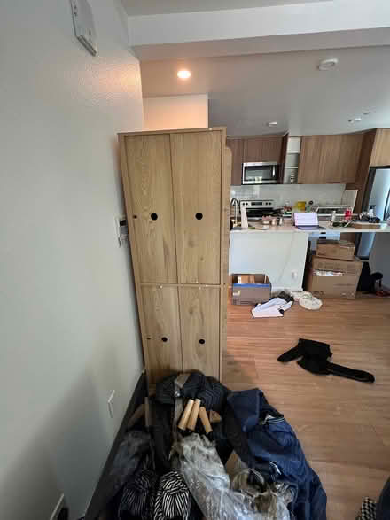 Photo of free cabinet (Redwood City) #3