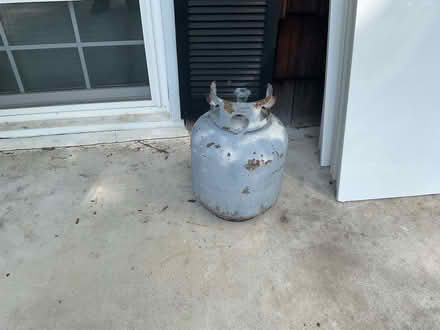Photo of free Propane tank (Severna Park) #2