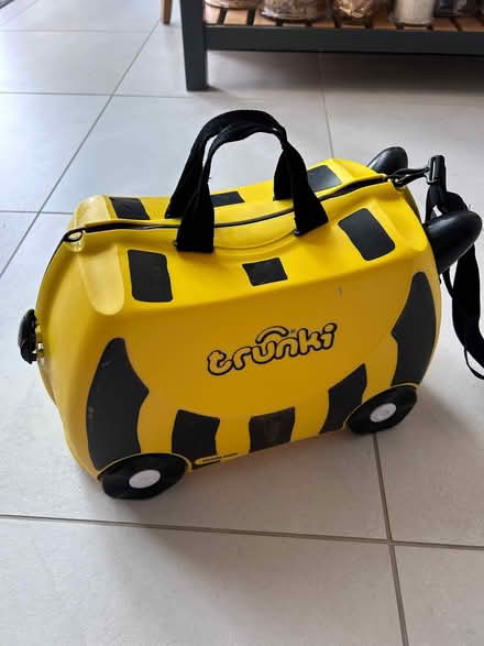 Photo of free Yellow bumble bee trunkie (Currie EH14) #1