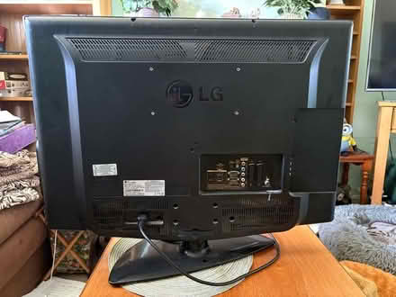 Photo of free 32inch LG TV (Walcot SN3) #2