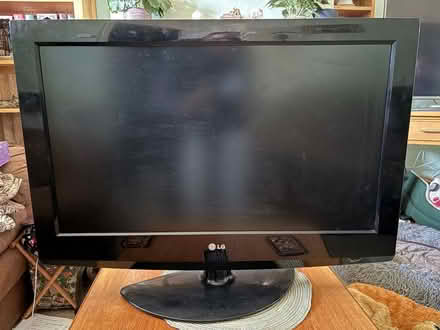 Photo of free 32inch LG TV (Walcot SN3) #1