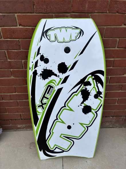 Photo of free Child's Bodyboard (Woosehill RG41) #1