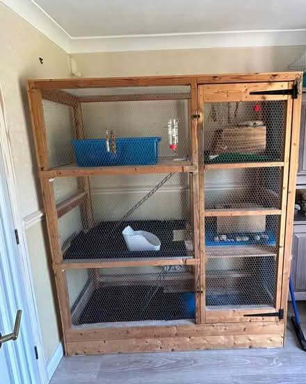 Photo of free Small animal enclosure - LARGE (Coventry CV5) #1