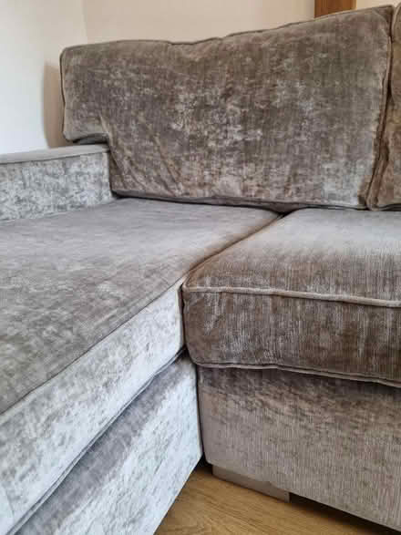 Photo of free 4-seater sofa with Chaise (Collyweston PE9) #3