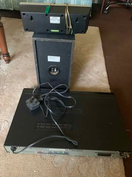 Photo of free Sony dvd player with speakers (Bucknell SY7) #2