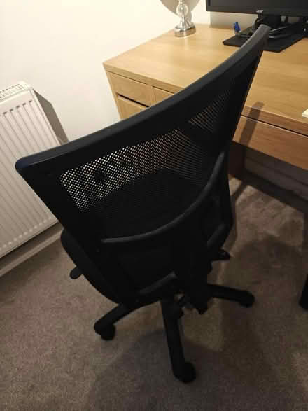 Photo of free Desk office chair - black (Ravenscourt Park W6) #3