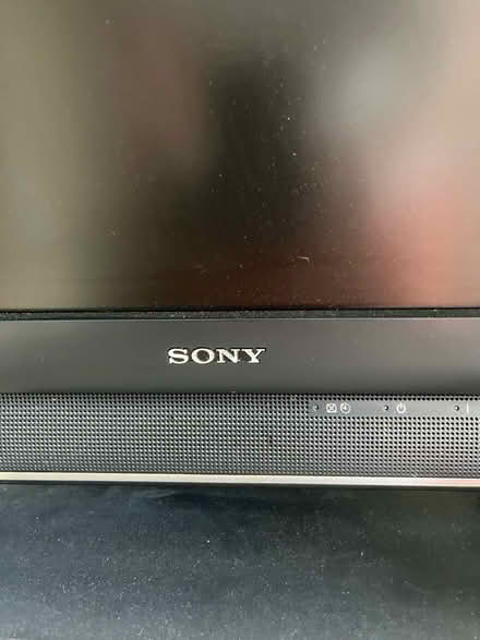 Photo of free Sony small tv with lead and control (Sanderstead CR2) #2