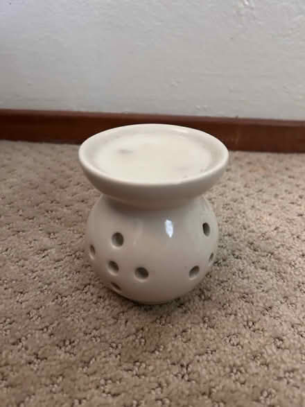Photo of free Wax warmer with candle (east Petaluma) #1
