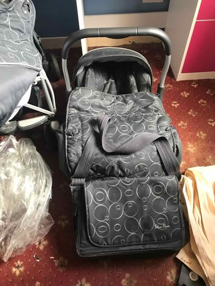 Photo of free Silver cross Pram/buggy (Edinburgh EH125SL) #3